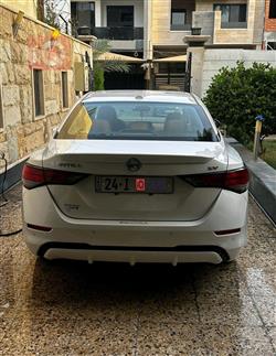 نيسان سنترا